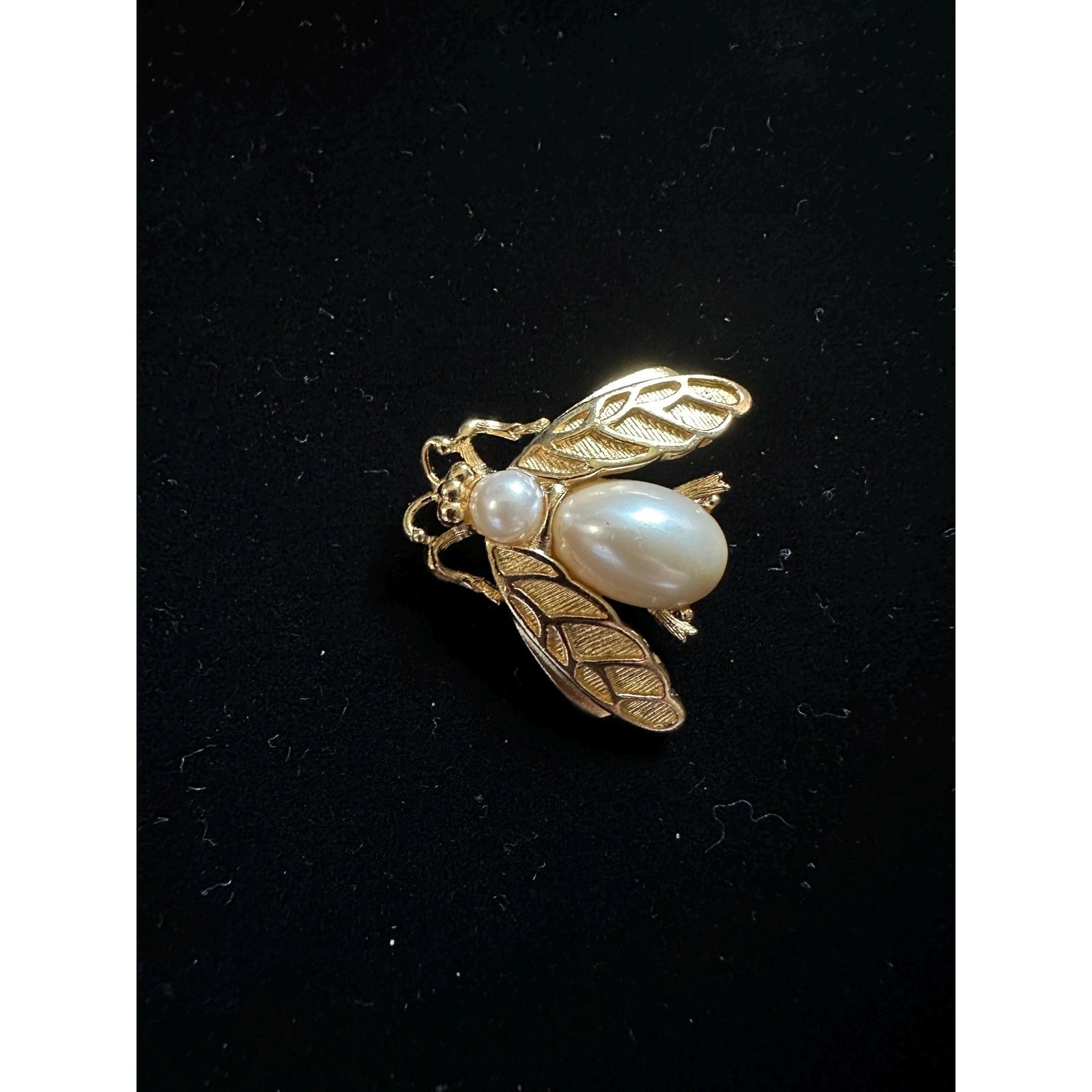 Trifari Bug Fly Bee Pin Gold Tone Pearl