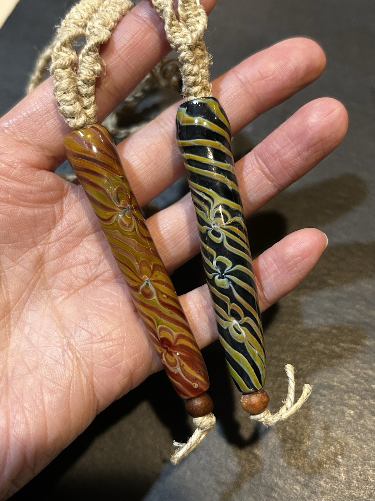 Vintage Rare Rotating pattern handmade glass pendant Necklaces Hemp Rope Weaving