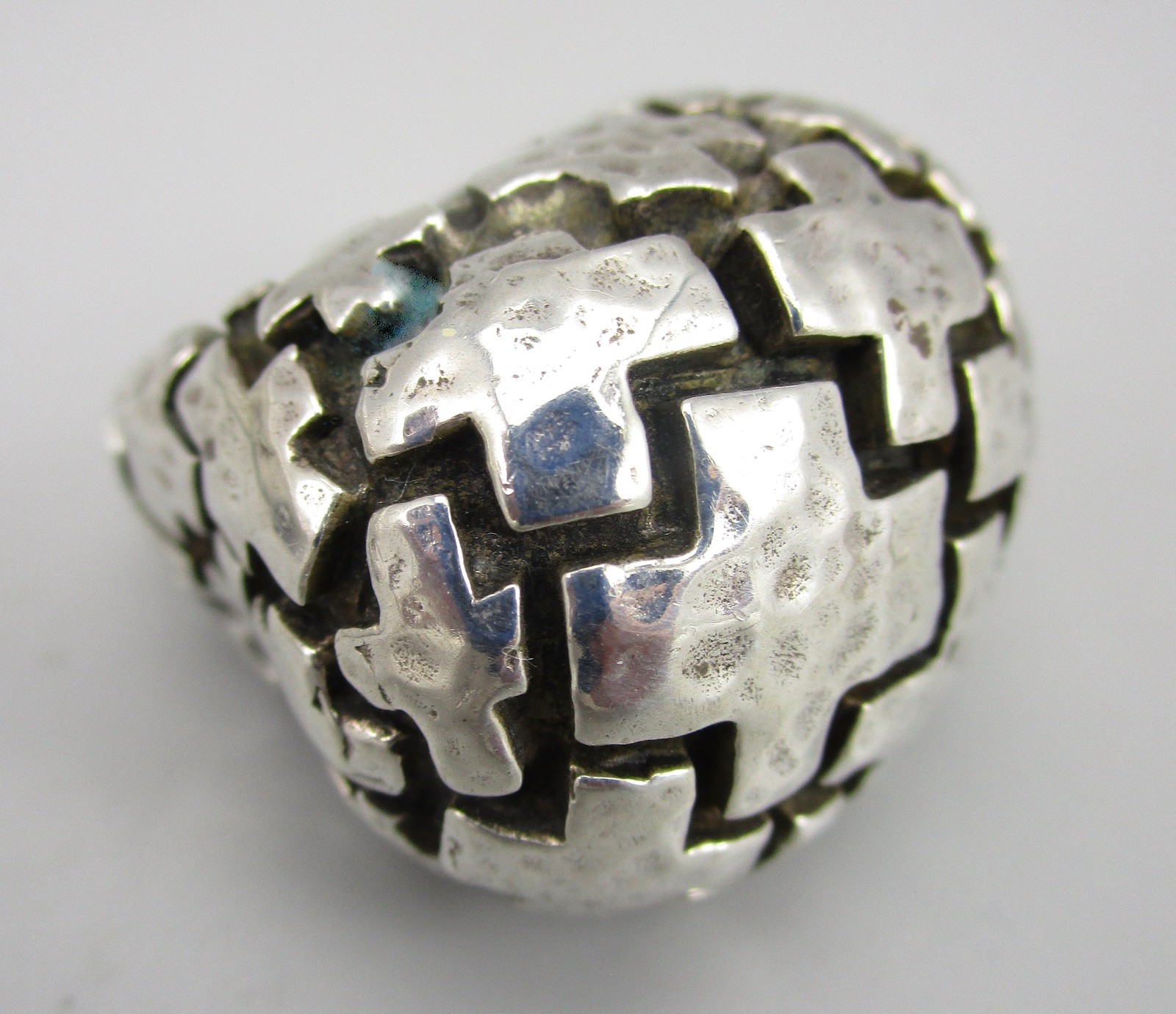 UNUSUAL DIAN MALOUF STERLING SILVER “PUZZLE CROSS” DESIGN STATEMENT RING SZ 5