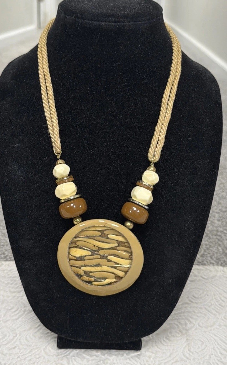 Vintage Bohemian Chunky Twisted Rope Cord Resin Wood Metal Statement Necklace
