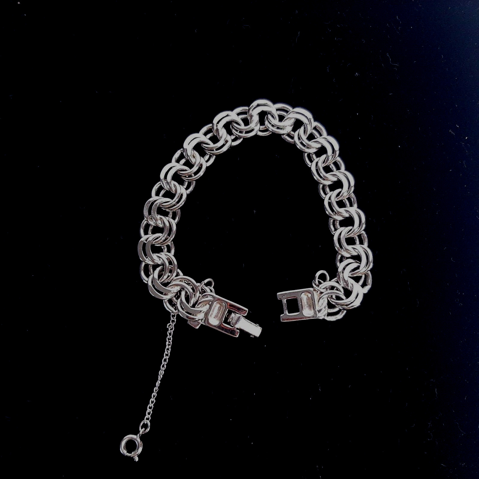 Vintage 7.5″ Double Link Charm Bracelet Silver Tone Safety Chain Security Clasp