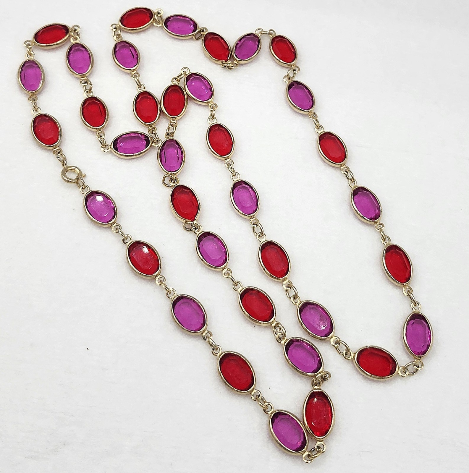 Vintage Bezel Set Oval Fuchsia Pink & Red Crystal Opera Length Necklace 29″ Long