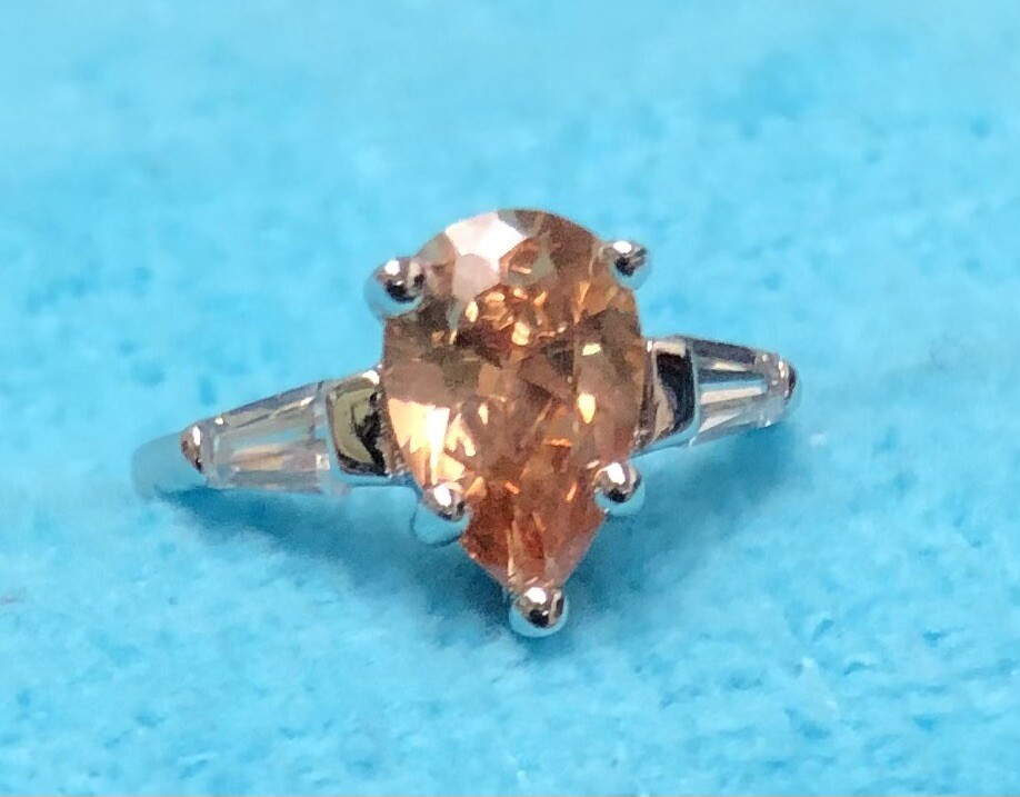 Sterling Silver – Amber Citrine Color Pear Shape Cubic Zirconia Shiny Band Ring