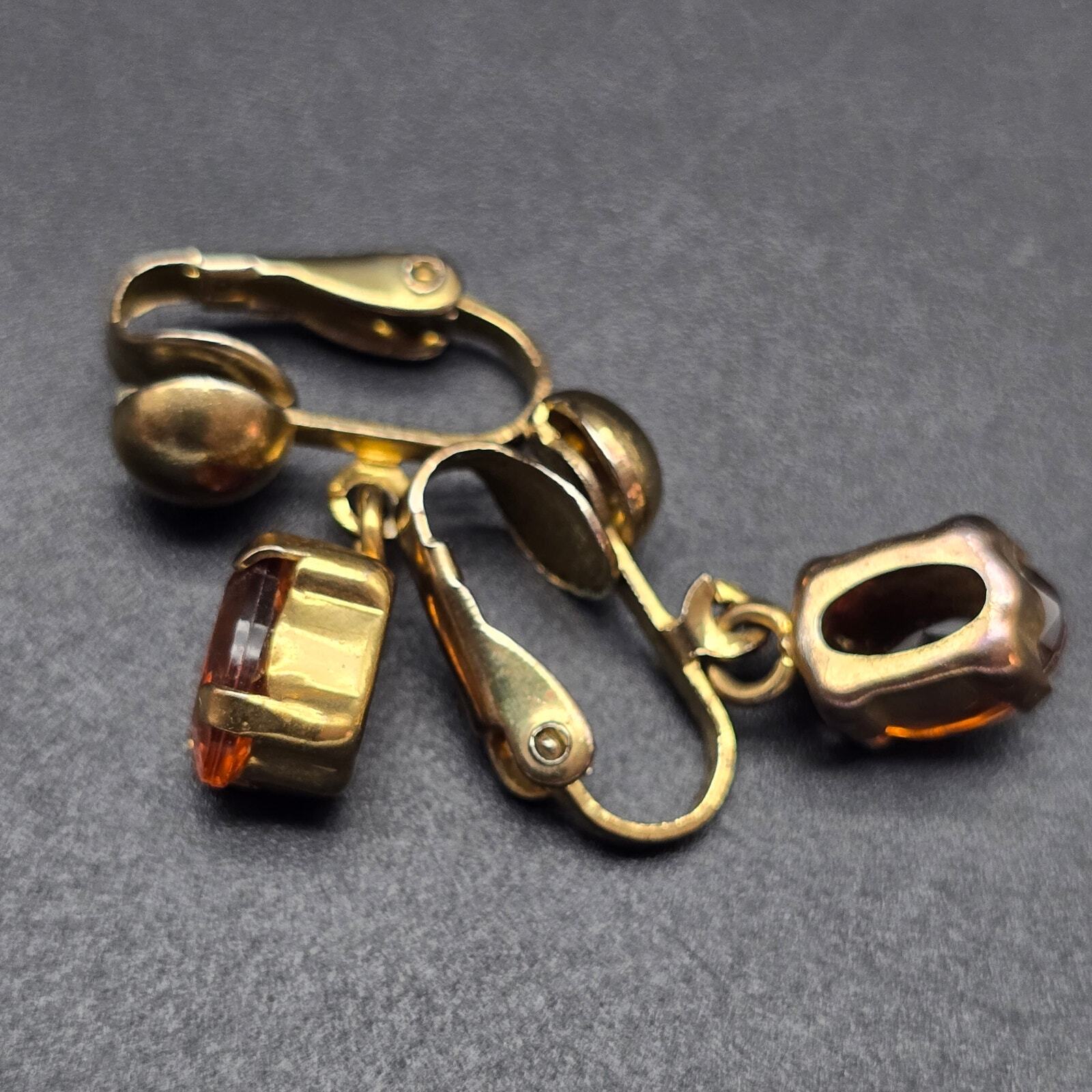 Vintage Yellow Orange Rhinestone Clip On Earrings Dangle Drop Charm