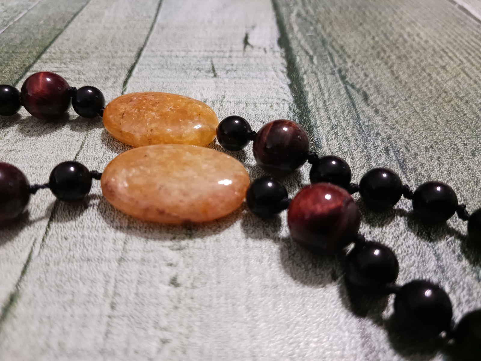 VINTAGE Natural Yellow Jade Black Onyx Tigers Eye Gemstones 18k White Gold ✨️