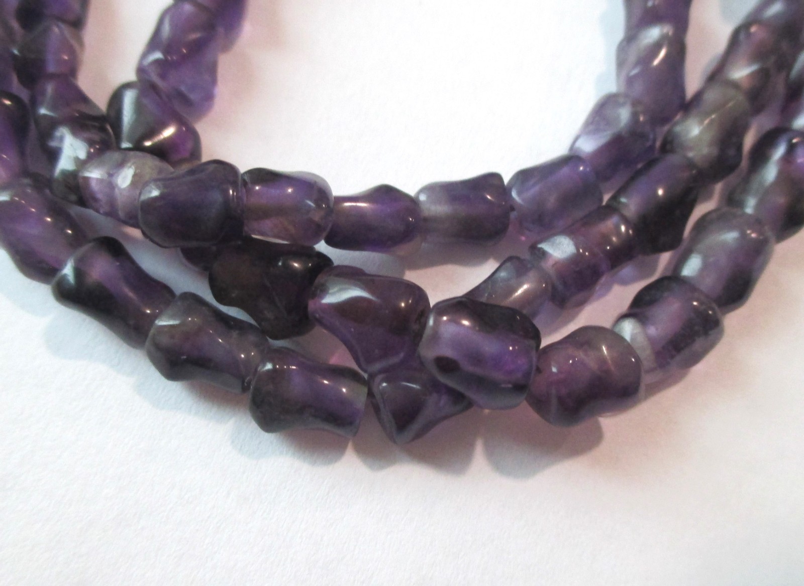 26in VINTAGE CHINESE EXPORT AMETHYST BEAD NECKLACE STERLING SILVER FLOWER CLASP