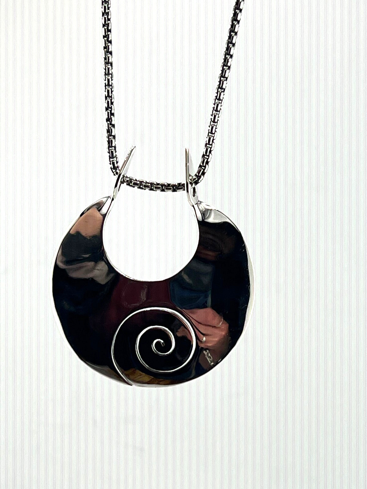 DDD Dominique Dinouart modernist pendant 925 Sterling silver necklace 18″L chain
