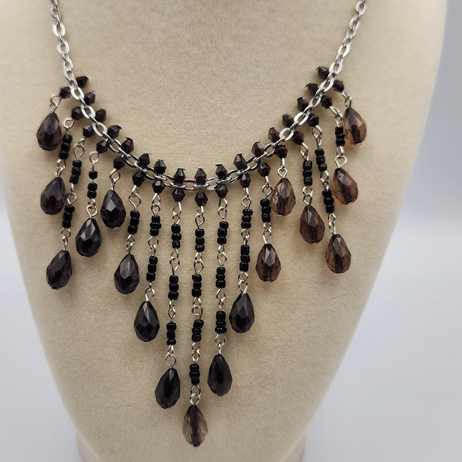 Vintage Style Silver Tone Chain with Black Rhinestones Beads Bib Necklace