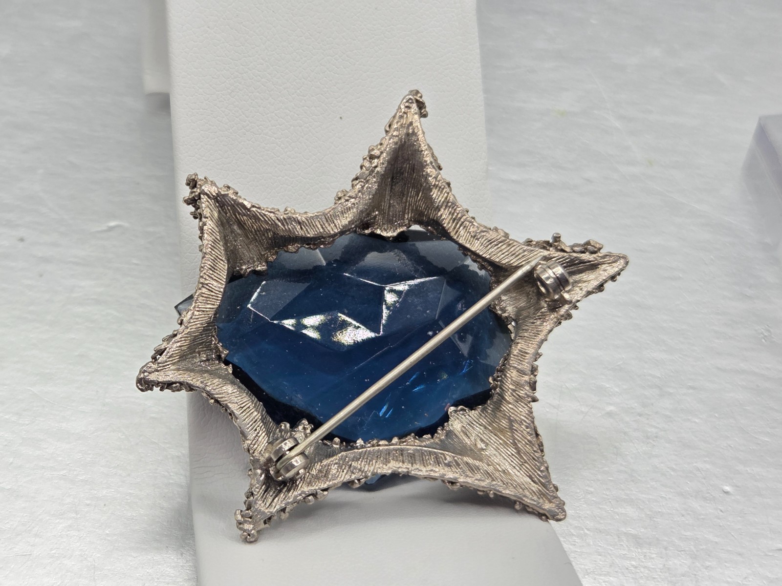 Vintage Couture Large Blue Crystal Silver tone Star Abstract Brooch