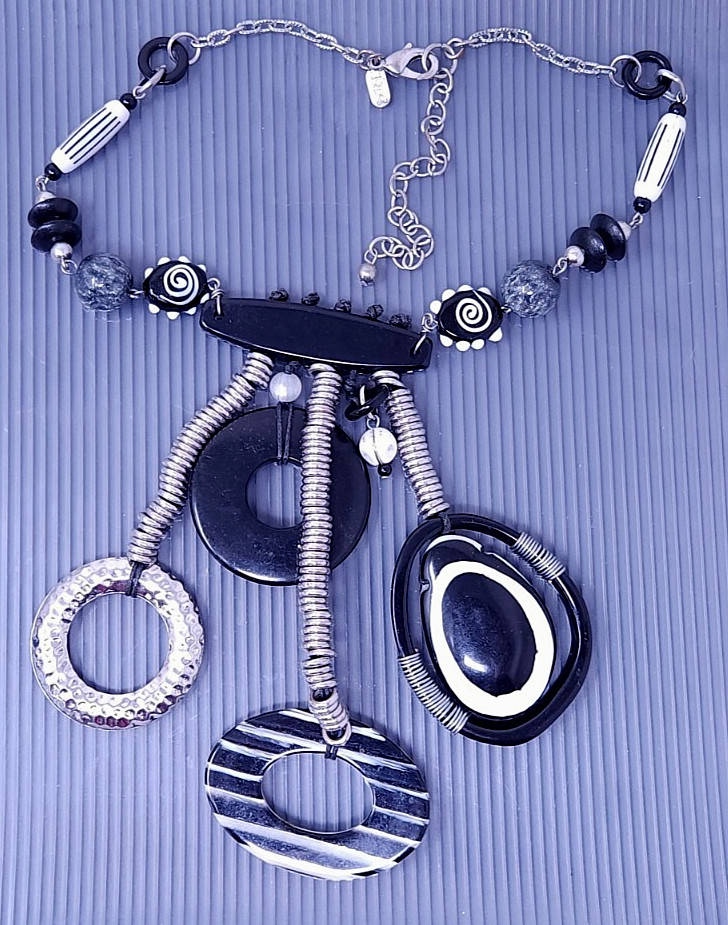 Vintage Treska Multicolor Black White Silver tone Statement Necklace 19″