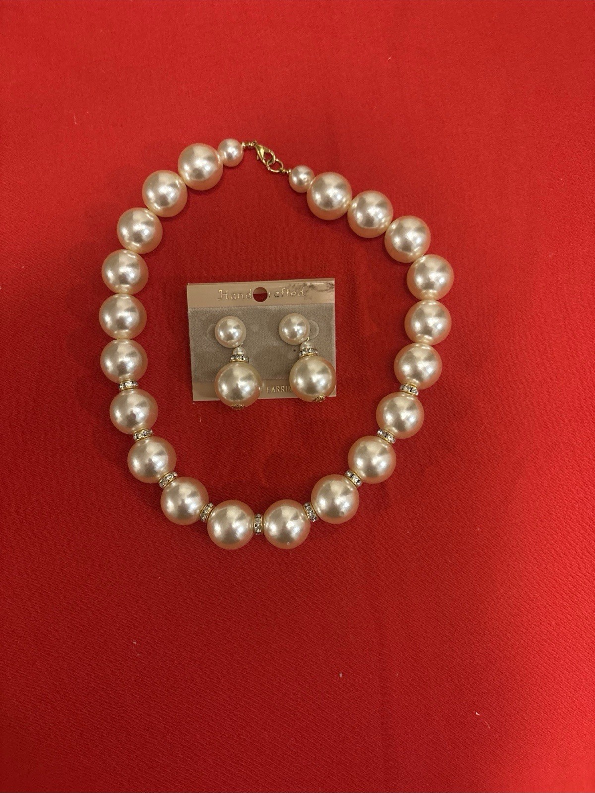 Vintage Women’s Pearl And Rhinestone Necklace And Earrings Set