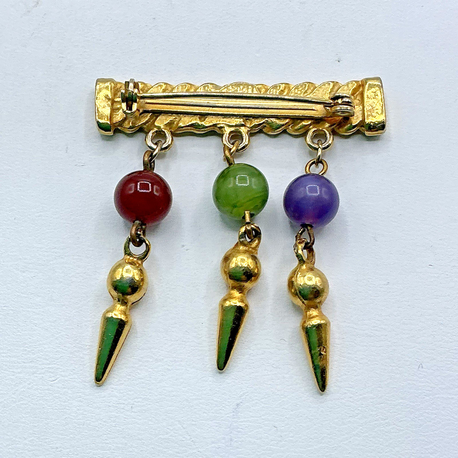 Vtg Gold Tone Bar Pin w/ Dangling Semi Precious Stones Purple Green Red Brooch