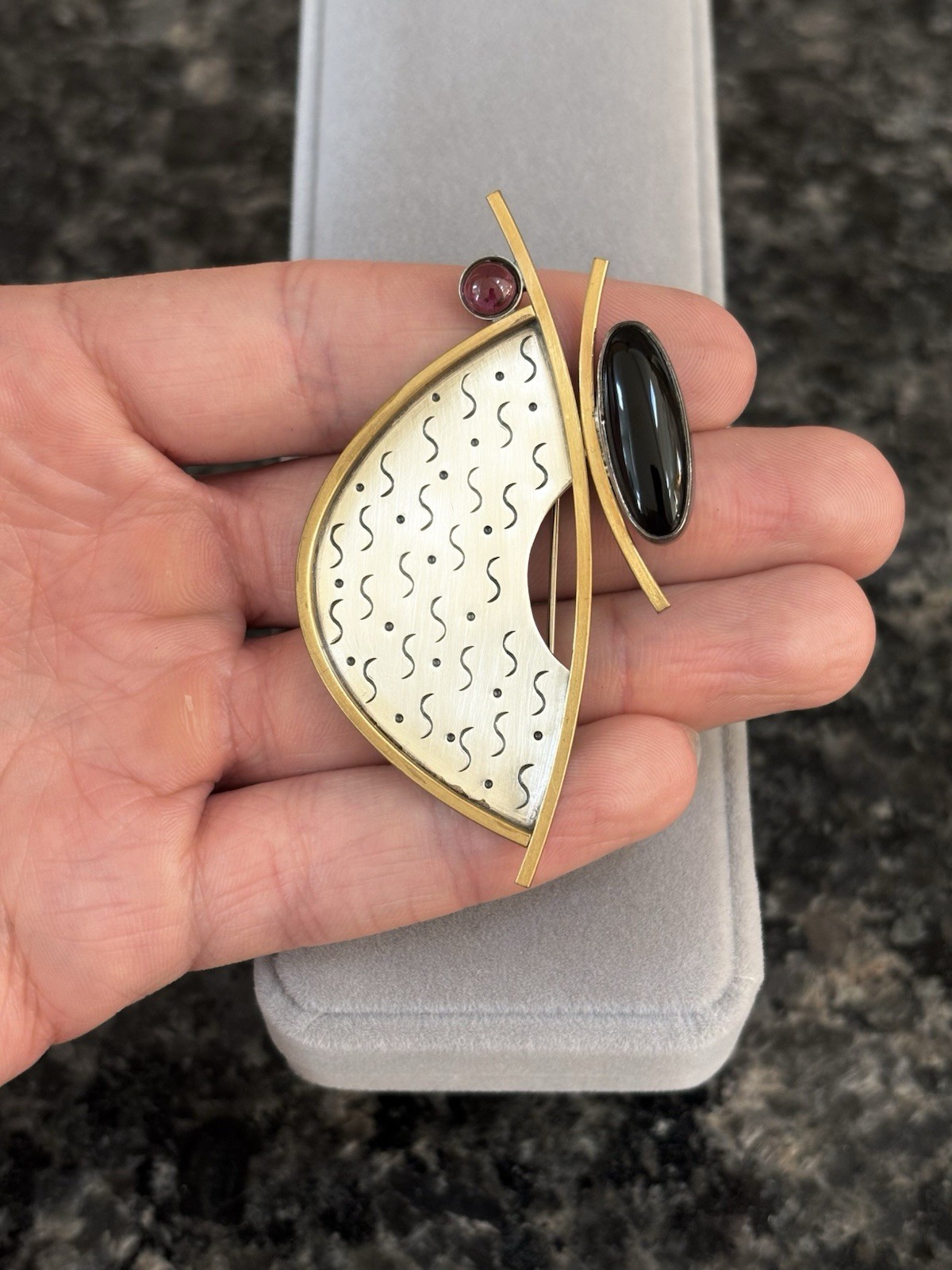Artisan Deborah CLOSE Sterling Silver Mixed Metal Garnet Onyx Modernist Brooch