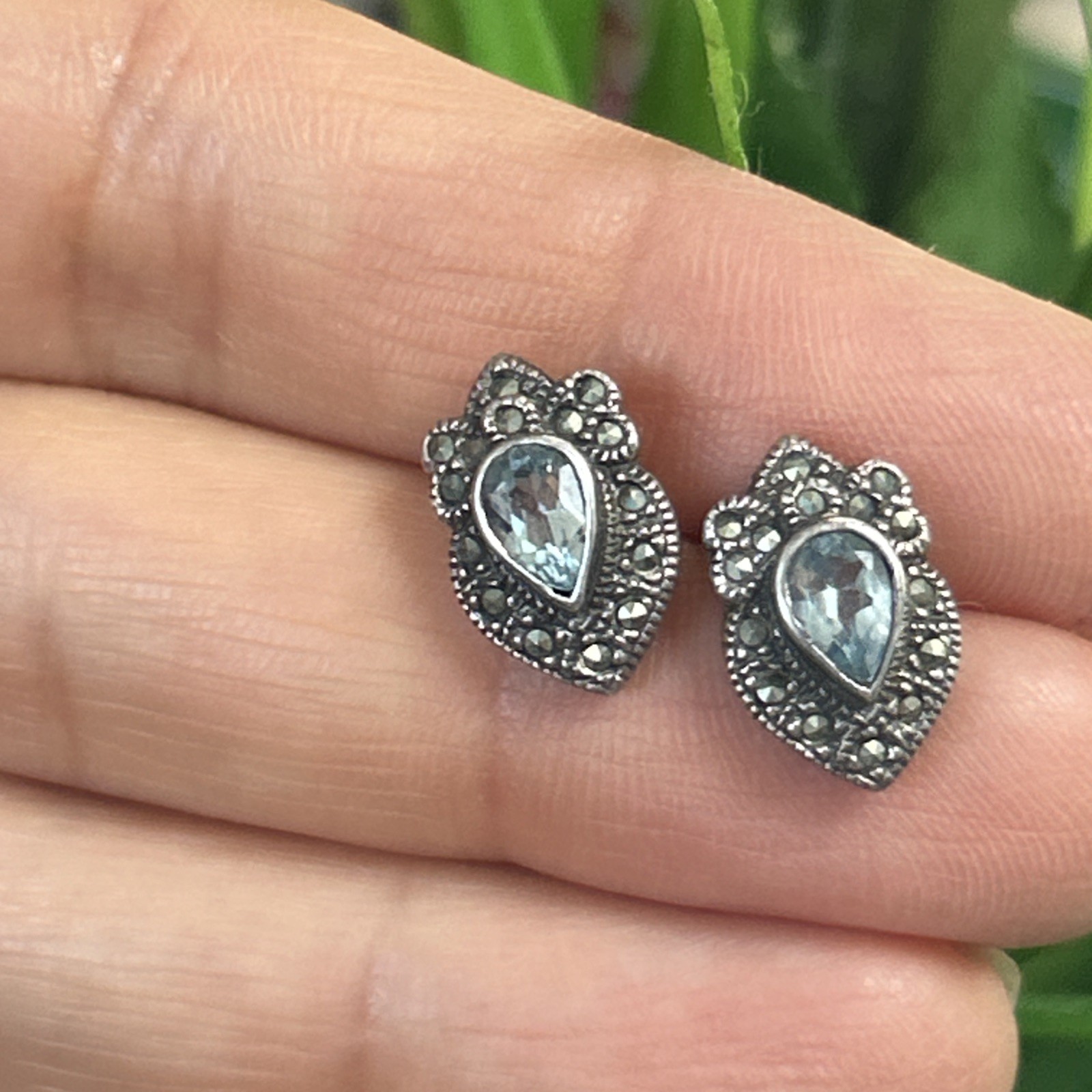 VTG CW Sterling Silver Marcasite Blue Topaz Stud Earrings 1/2” 3g