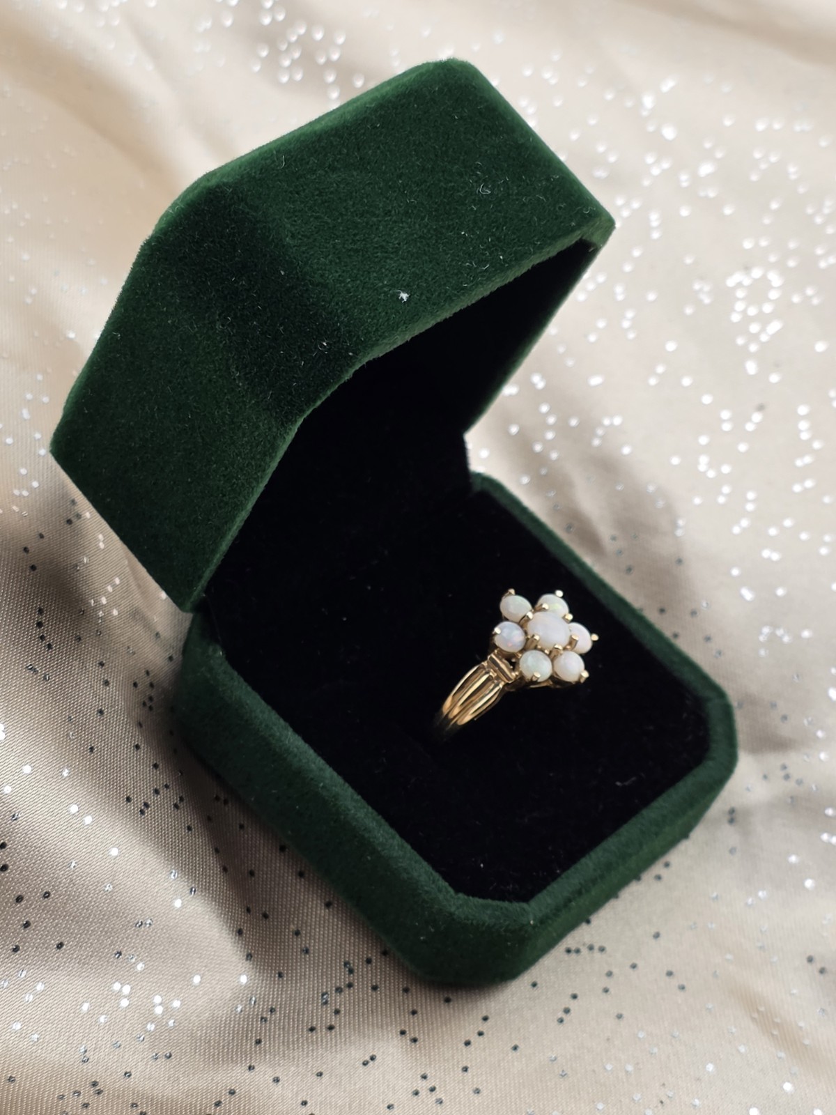 Antique 10K Solid Gold Natural Opal Cluster Ring Floral Estate Size 7.75. W Box.