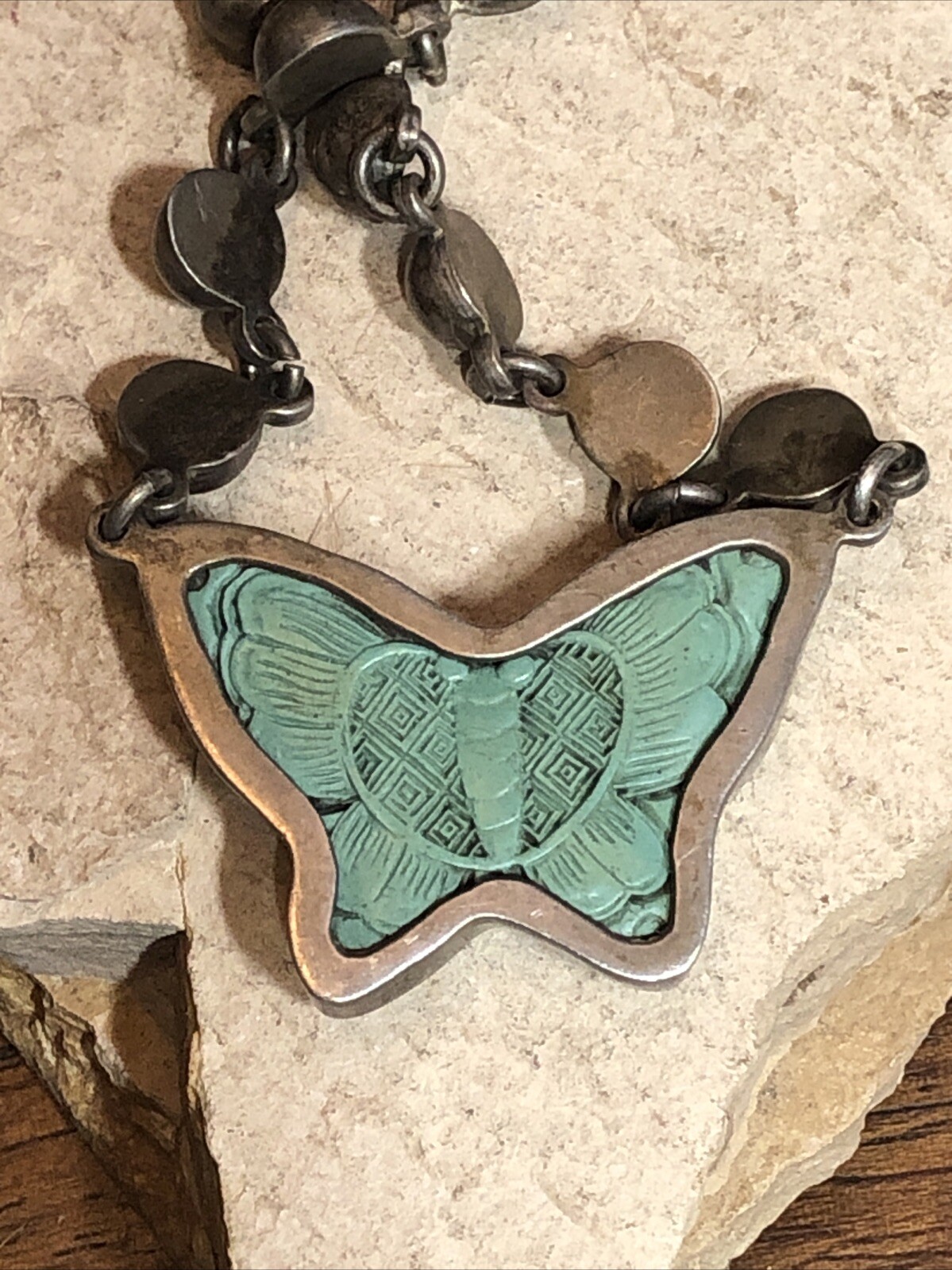 30. Signed 925 Sterling Pastel Green BUTTERFLY Half Ball Link Necklace 44g, 18″