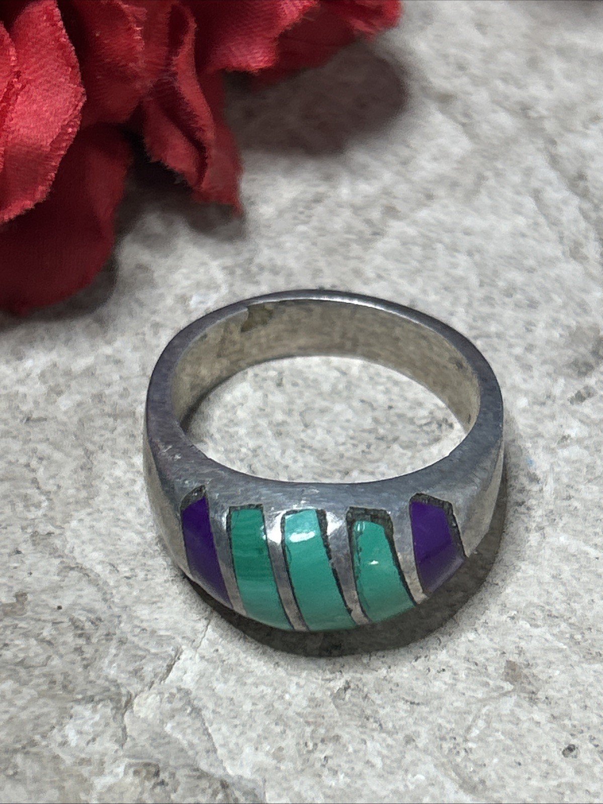 50. Vintage TAXCO Sterling 925 Green Purple Stone Inlay Ring 8.25s, 10.8g, Mex