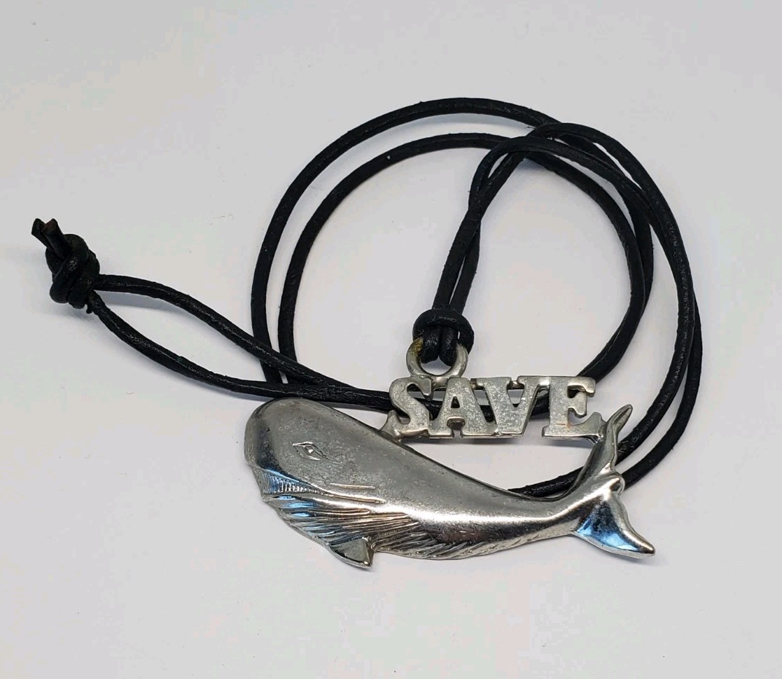 Vintage Avante Save The Whales Silver Tone Leather Cord Pendant Necklace
