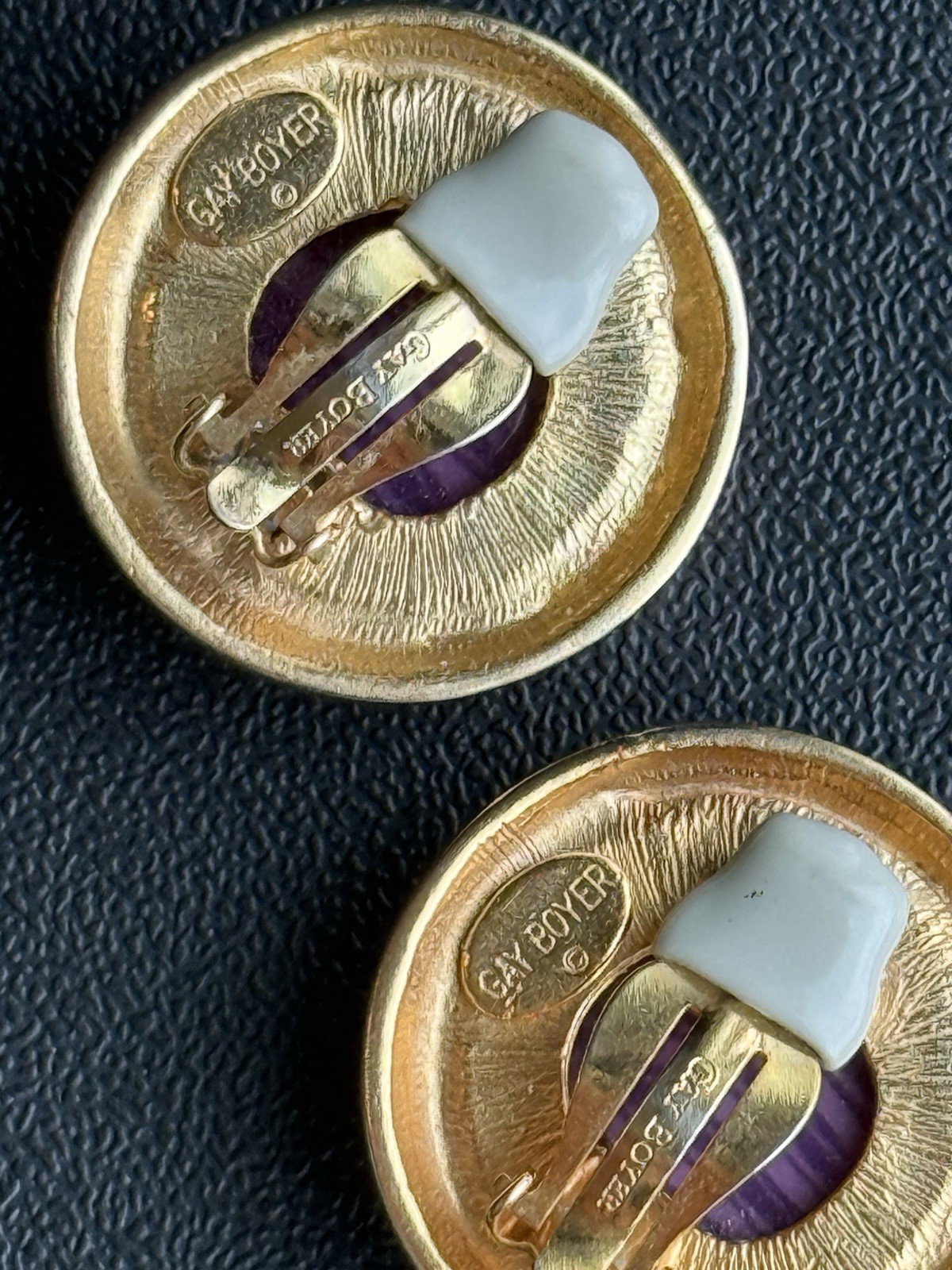 Vintage Designer Gay Boyer Earrings Purple Dome Gold Tone Large Clip On A