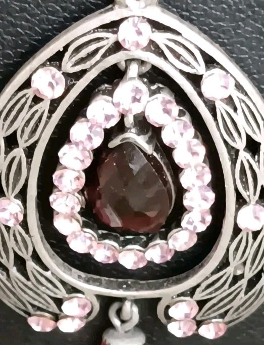 Vintage gunmetal pendant W/ pink rhinestones & purple/pink bead accents, 18-21″