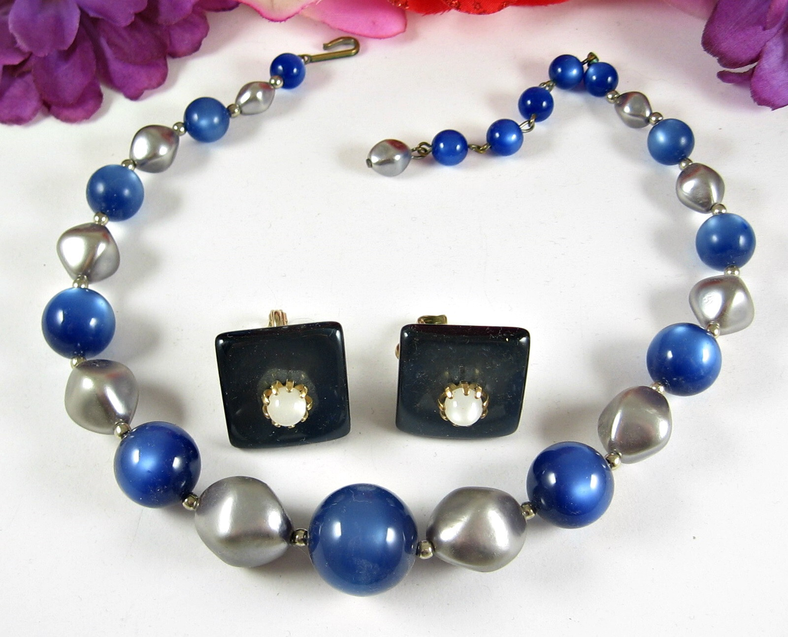 Vintage BLUE & SILVERtone Beads Thermoset BEADED NECKLACE + EARRINGS Clip On