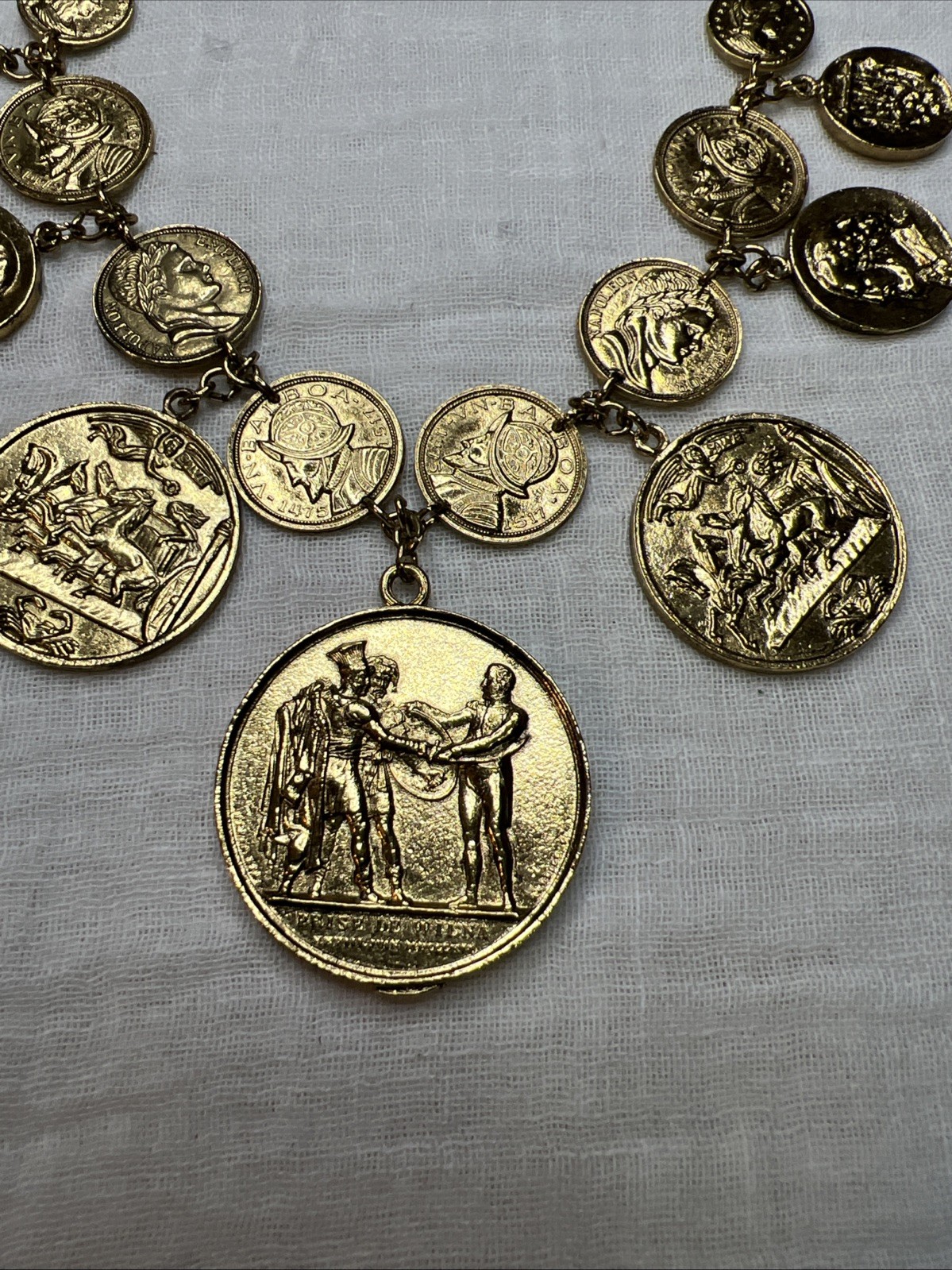 VTG Crown Trifari Roman Coin Bib Collar Necklace 15” Gold Tone Runway 1978-85