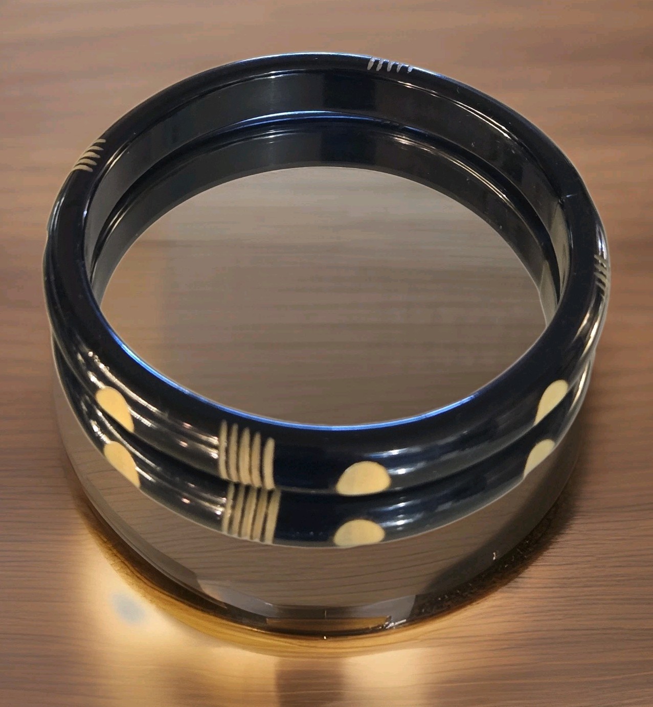 Vtg 1960s Retro Black And Butterscotch Polka Dot Lucite Bangle Bracelet