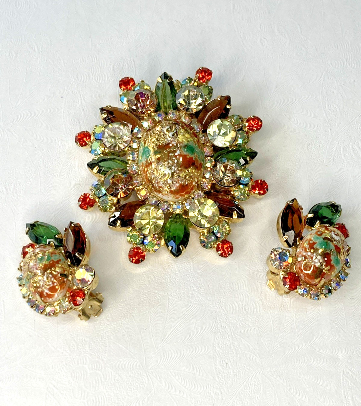 Delizza & Elster Juliana Speckled Easter Egg Cabochons Brooch And Earrings Set