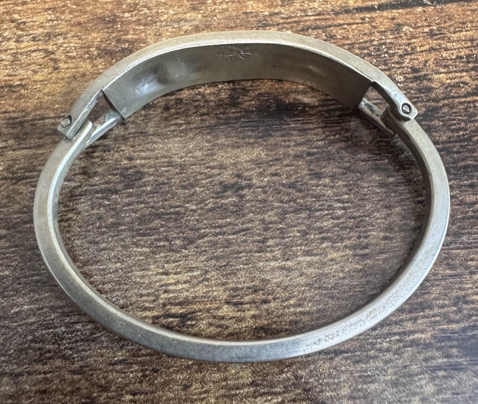 Vintage Taxco Mexico Alpaca Silver Chip Inlay Multi Stone Hinged Bracelet