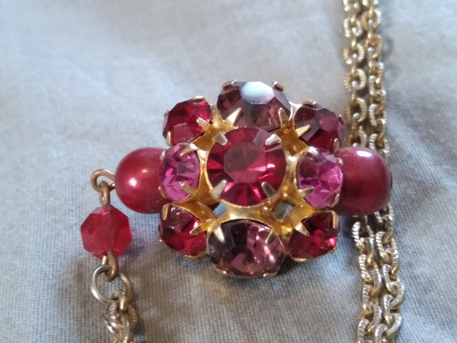 Vintage Pink Red Purple Rhinestone Pendant Necklace.