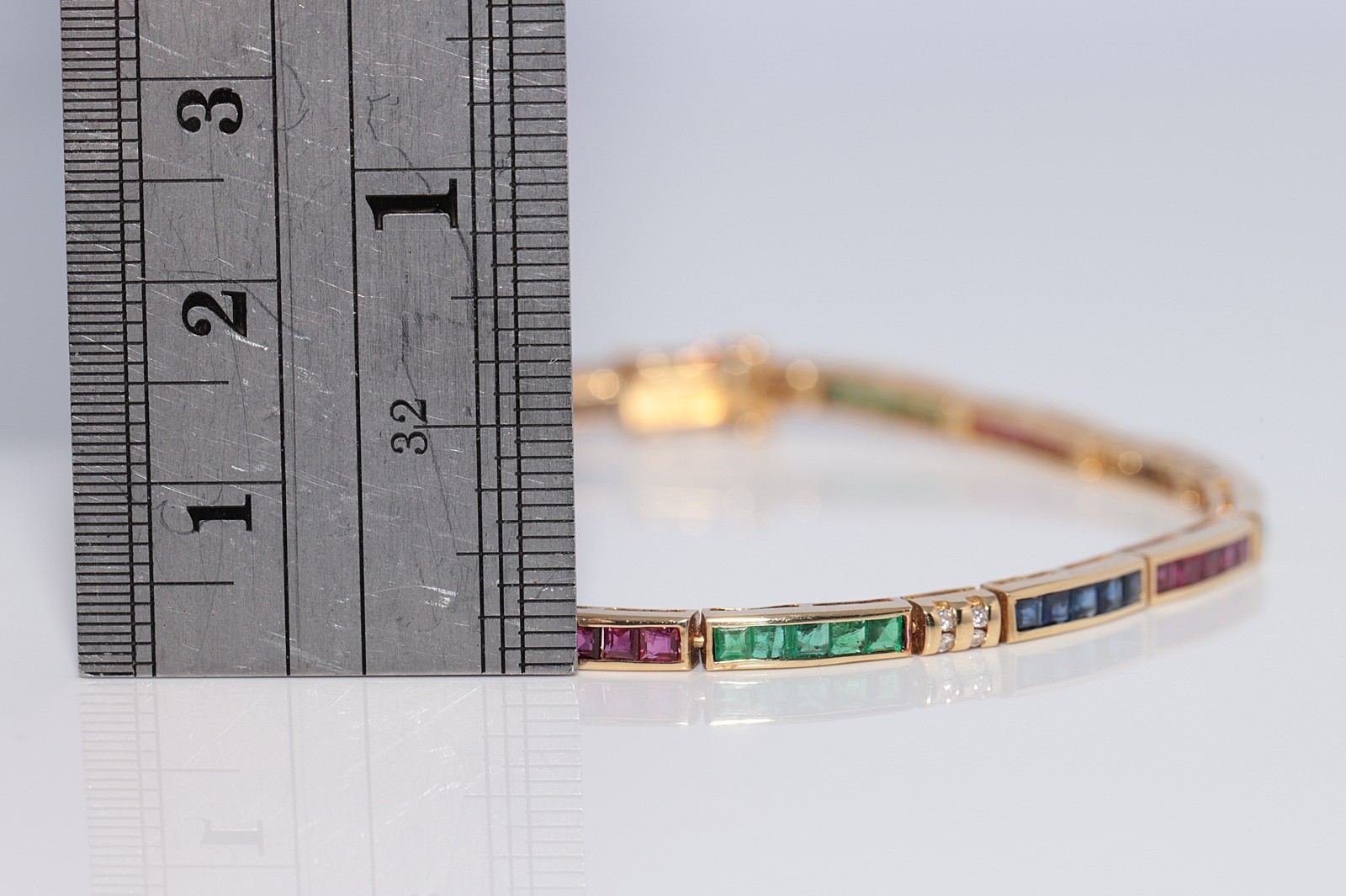 Vintage Circa 1980s 18k Gold Natural Diamond And Emerald Ruby Sapphire Bracelet