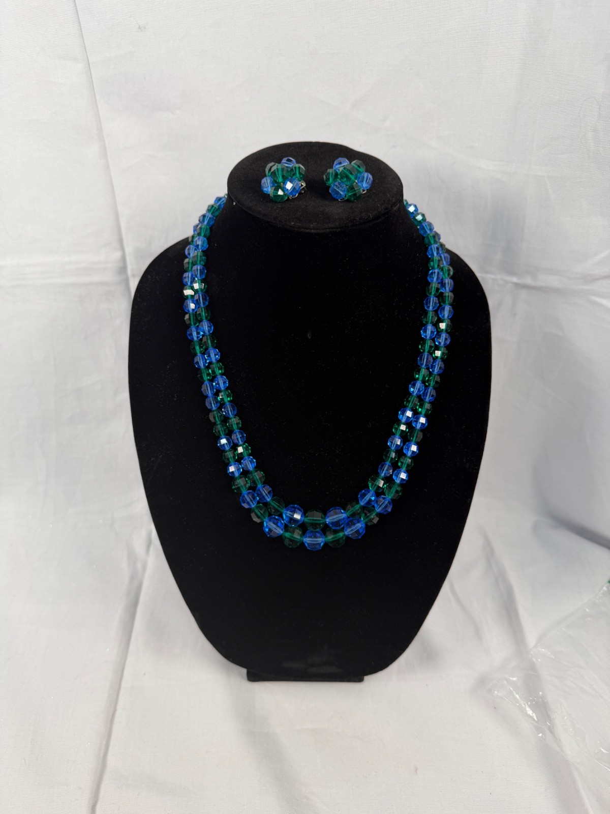 Vintage Blue & Green Faceted Glass Beaded Necklace Clip Earrings Set