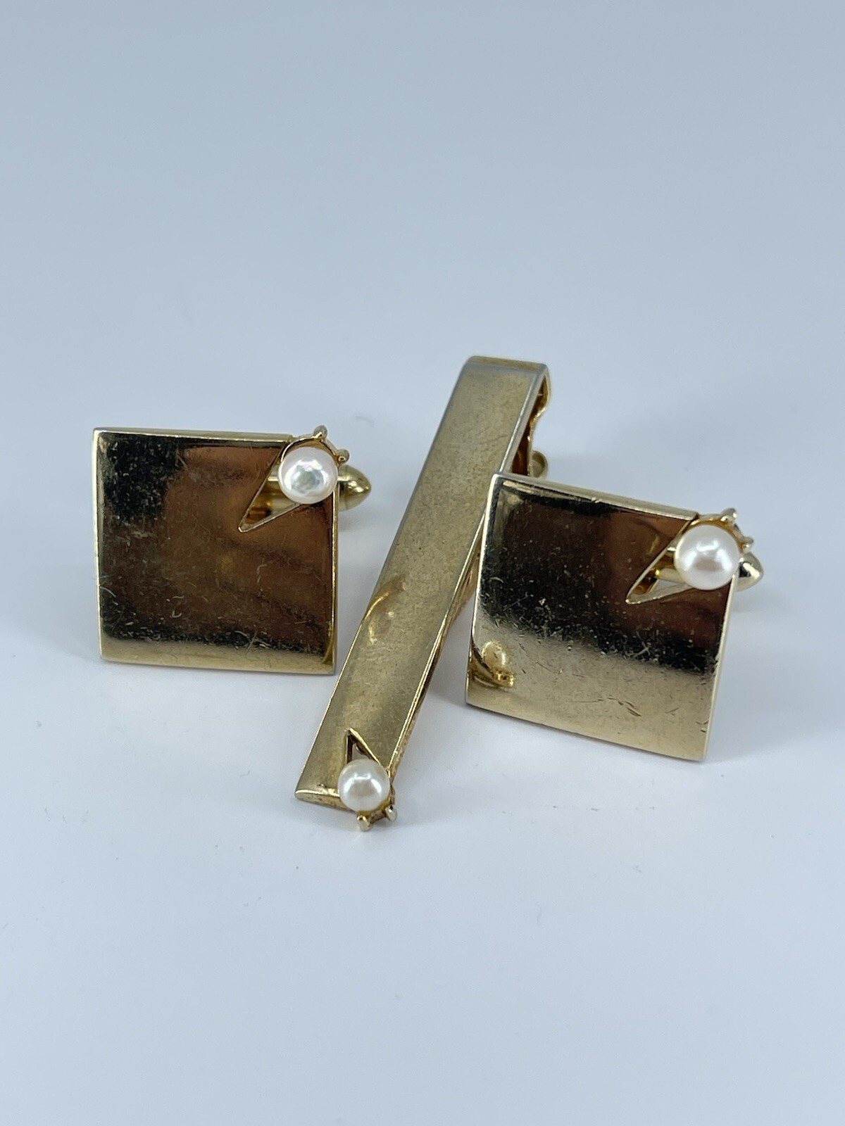 vintage Swank Pearl cufflinks and tie clip bar set square polished gold tone