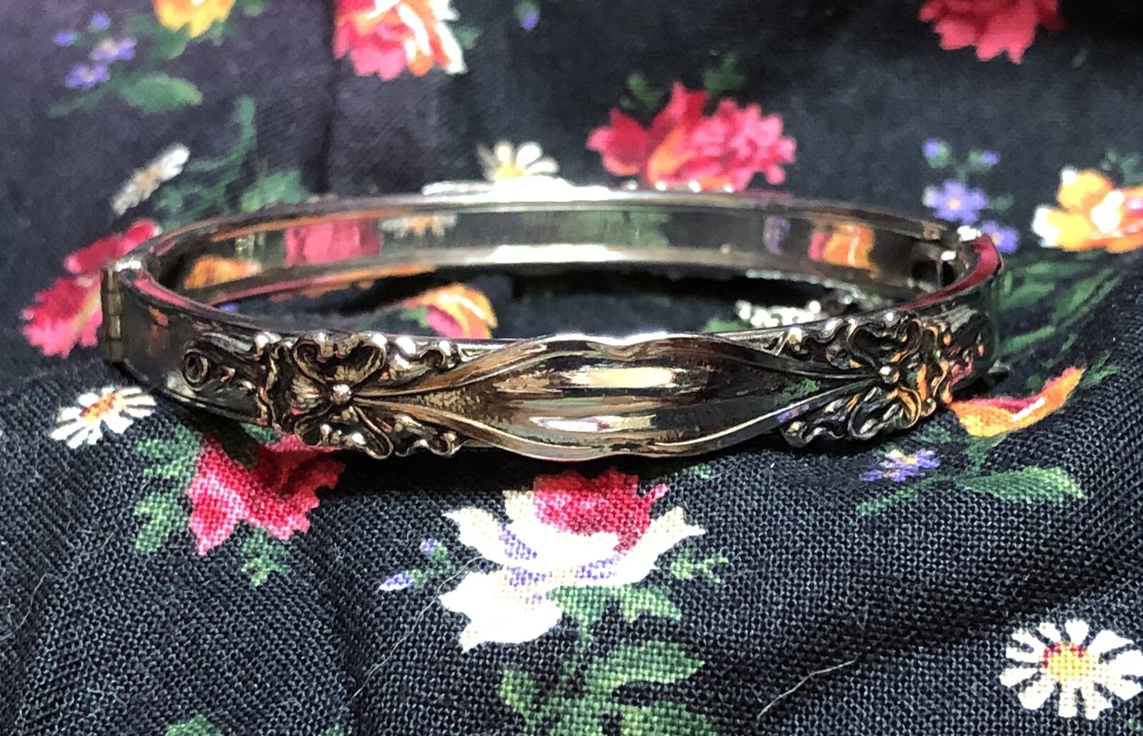 Whiting and Davis Silver Tone Hindged Bracelet Bangle As Is GUC