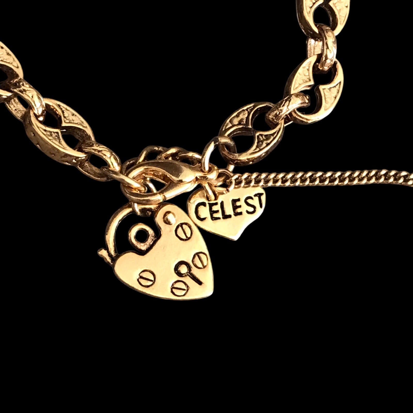 Ladies Unbraned Golden Color Unisex Party Bracelet Bangle Chain Daily Use