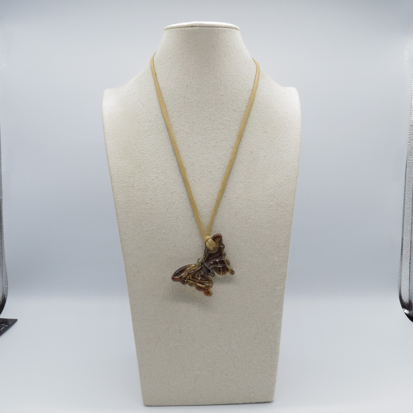 Art Glass Butterfly Pendant Necklace Brown Yellow Gold Foiled Glass 22″
