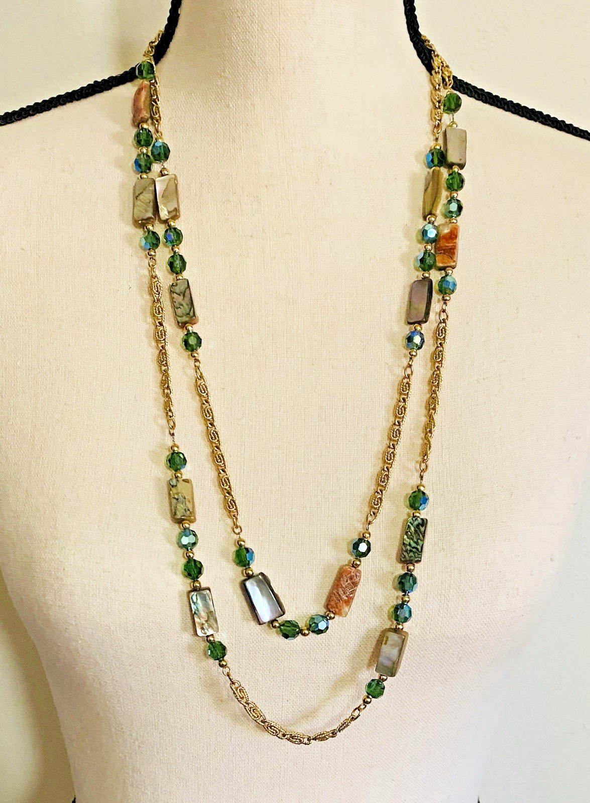 Vintage 80s NAPIER Necklace Abalone Mother Of Pearl & Green Crystals Boho Chic