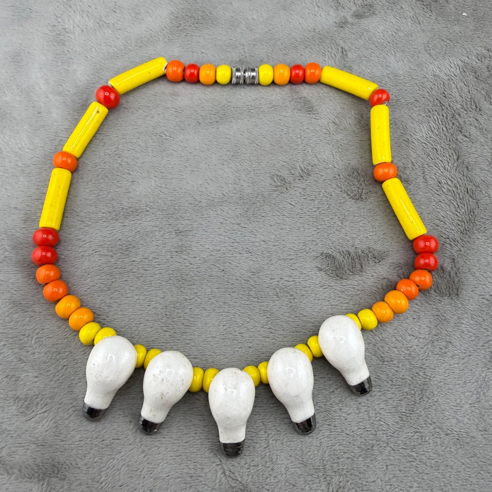 Vintage Flying Colors Necklace Ceramic Beaded Lightbulb 16”