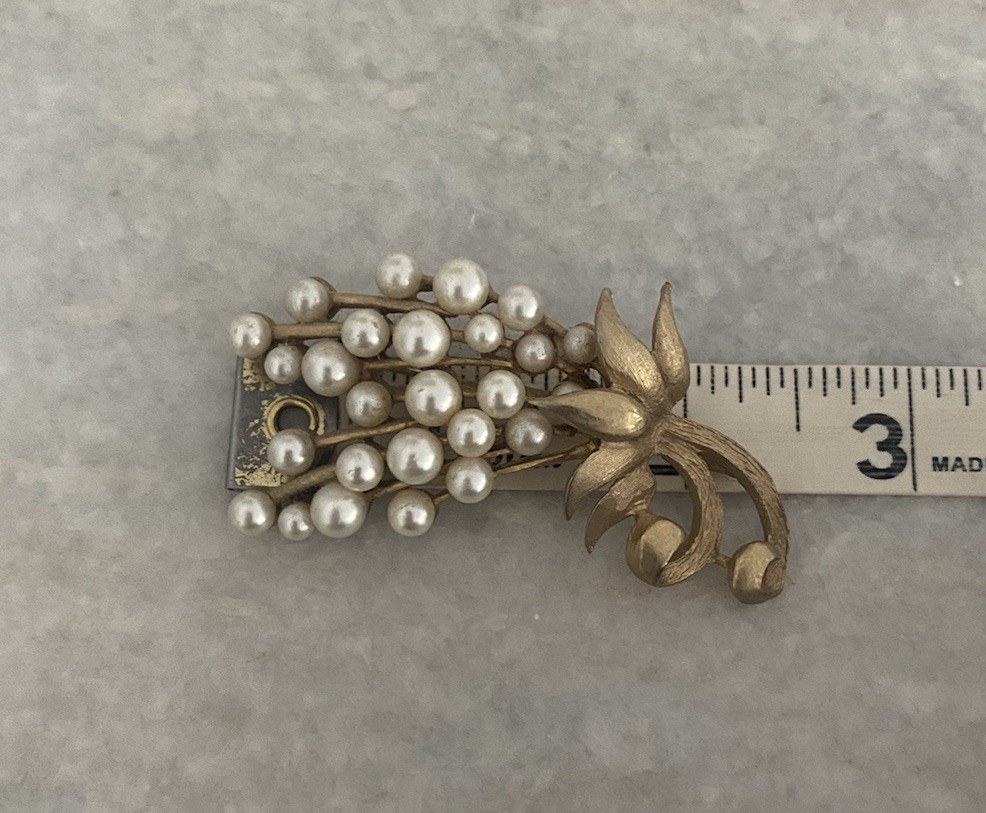 Beautiful Vintage Pell Faux Pearl Branch Grapes Leaves Brooch Pin