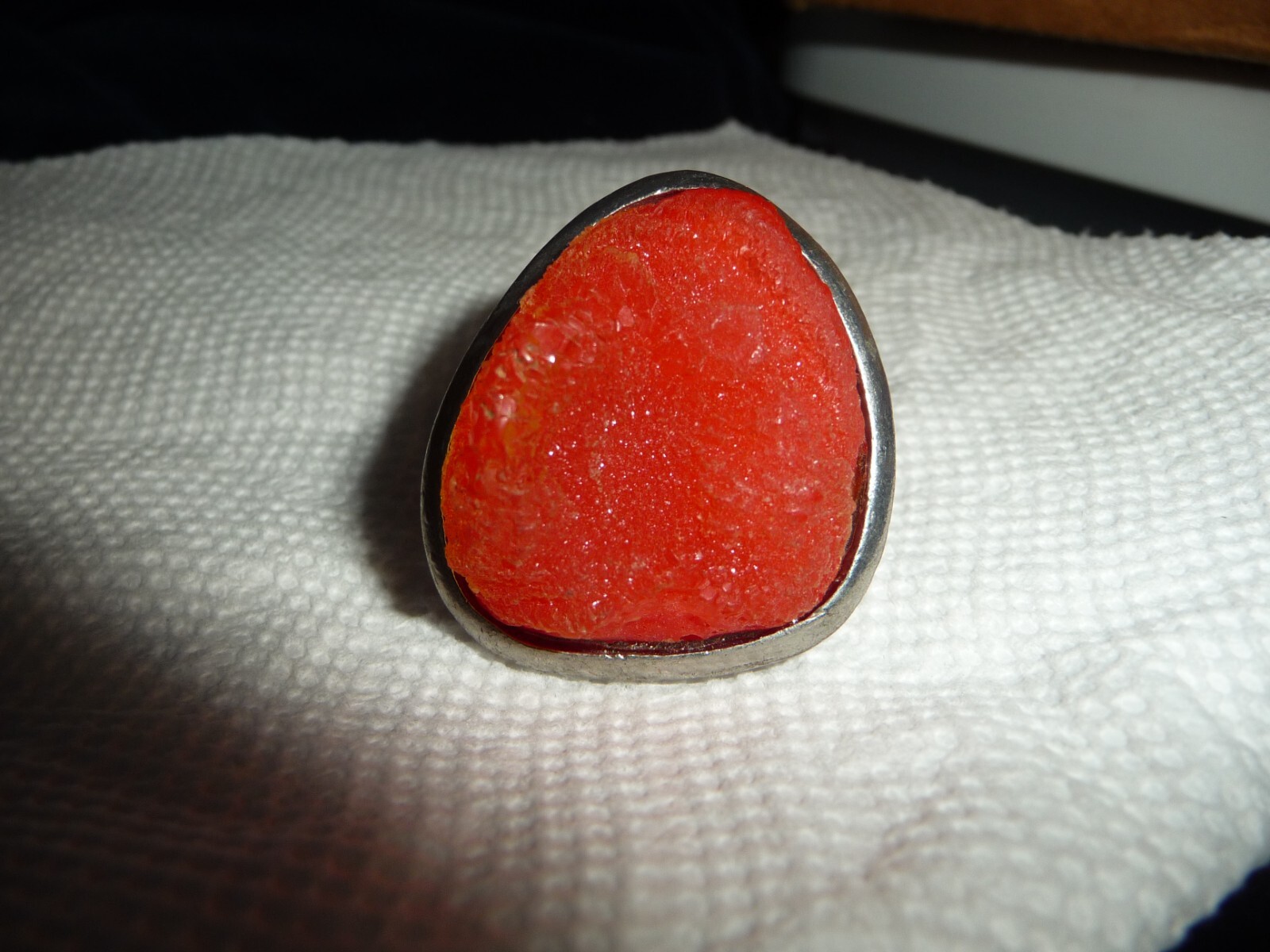 HUGH 1” X 1 1/4” RED CENTER STONE ASIS ADJUDTABLE SILVER TON SZ 5 RING #27/7 F