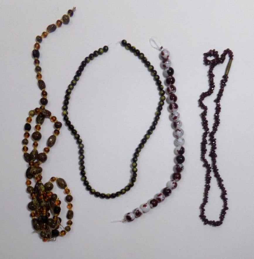 LOT OF 4 STRANDS OF 4-10 mm BEADS for jewelry making bz8cr v88cr JZ72