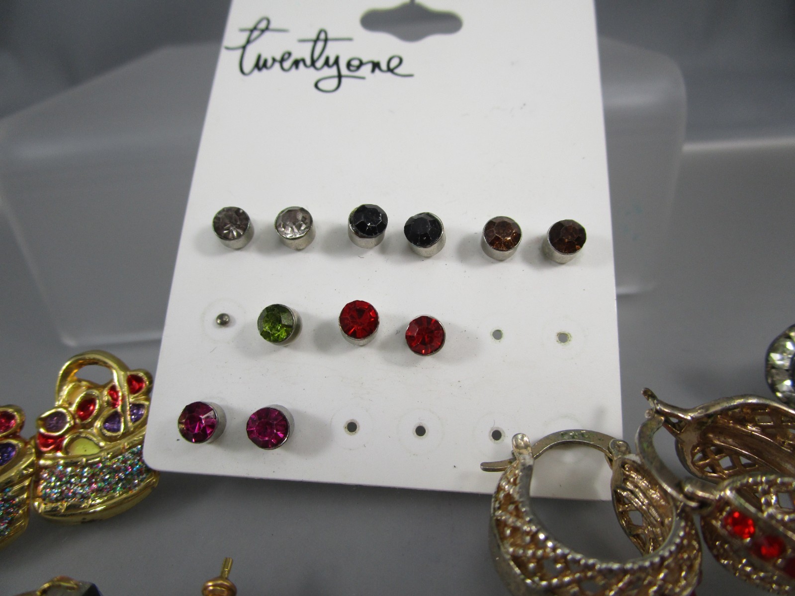 Vtg Mod Retro Multi Color & Styles LOT 13 Post Pierced Earrings 175L
