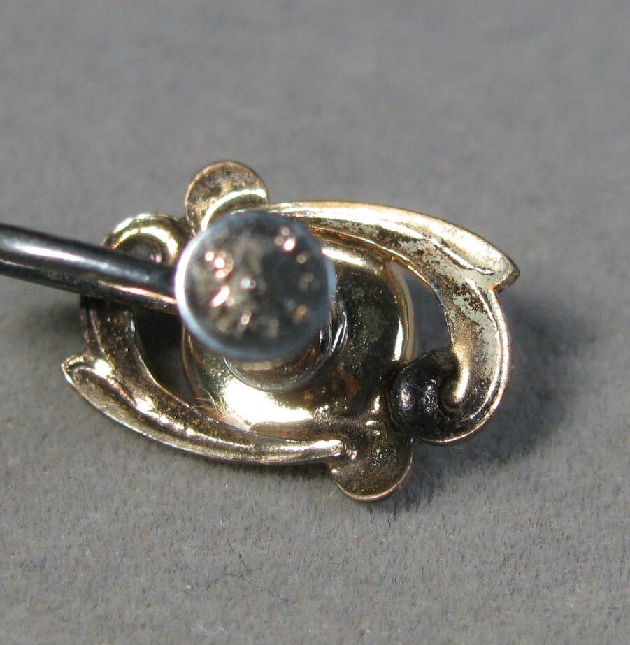 Vintage Sterling Silver Gold Wash Cameo Earrings Screw Back 2.9g #J4113