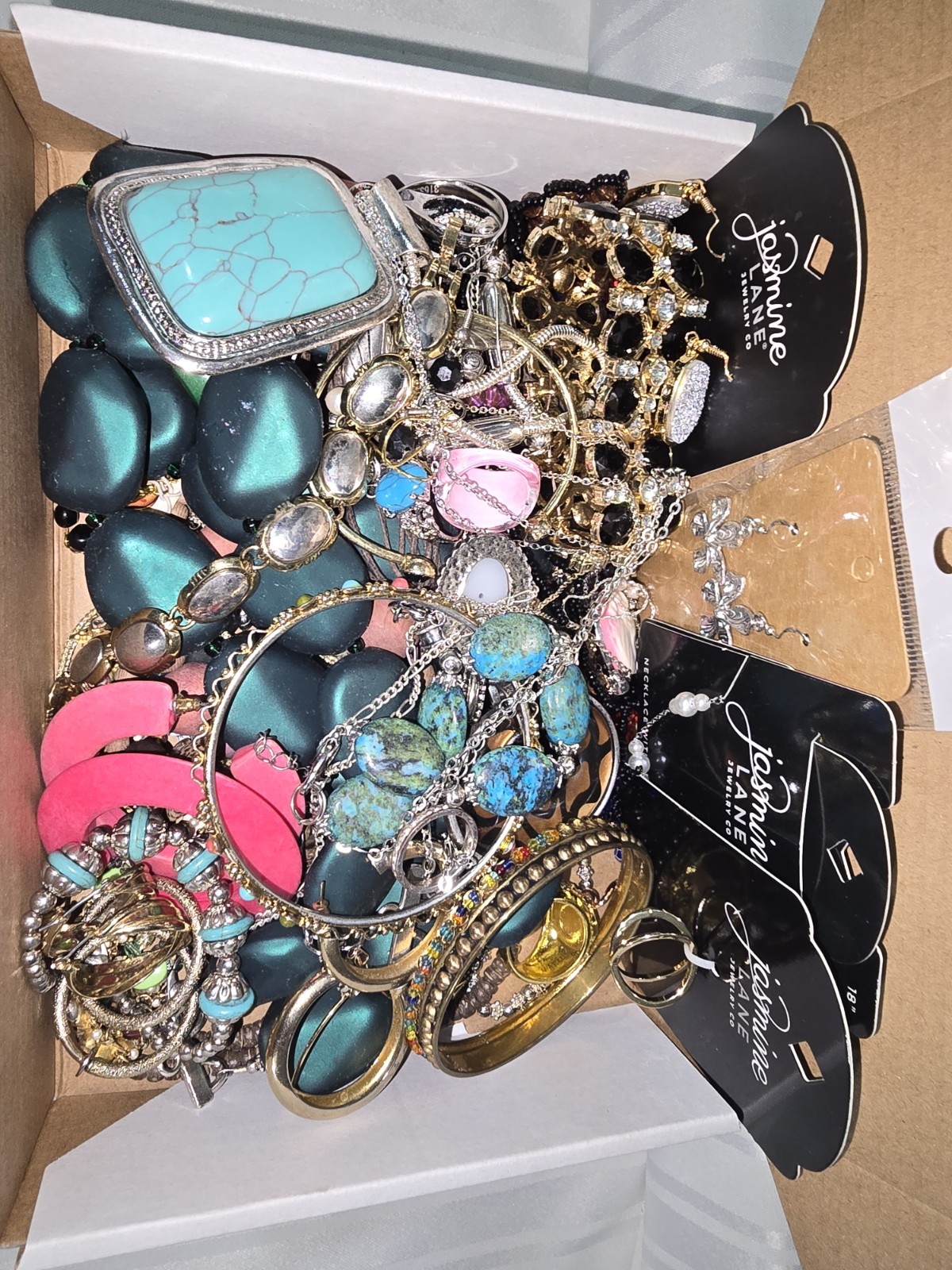 Vintage/Modern All Wear Or Resale Costume Jewelry Lot Weighing 2.2lbs