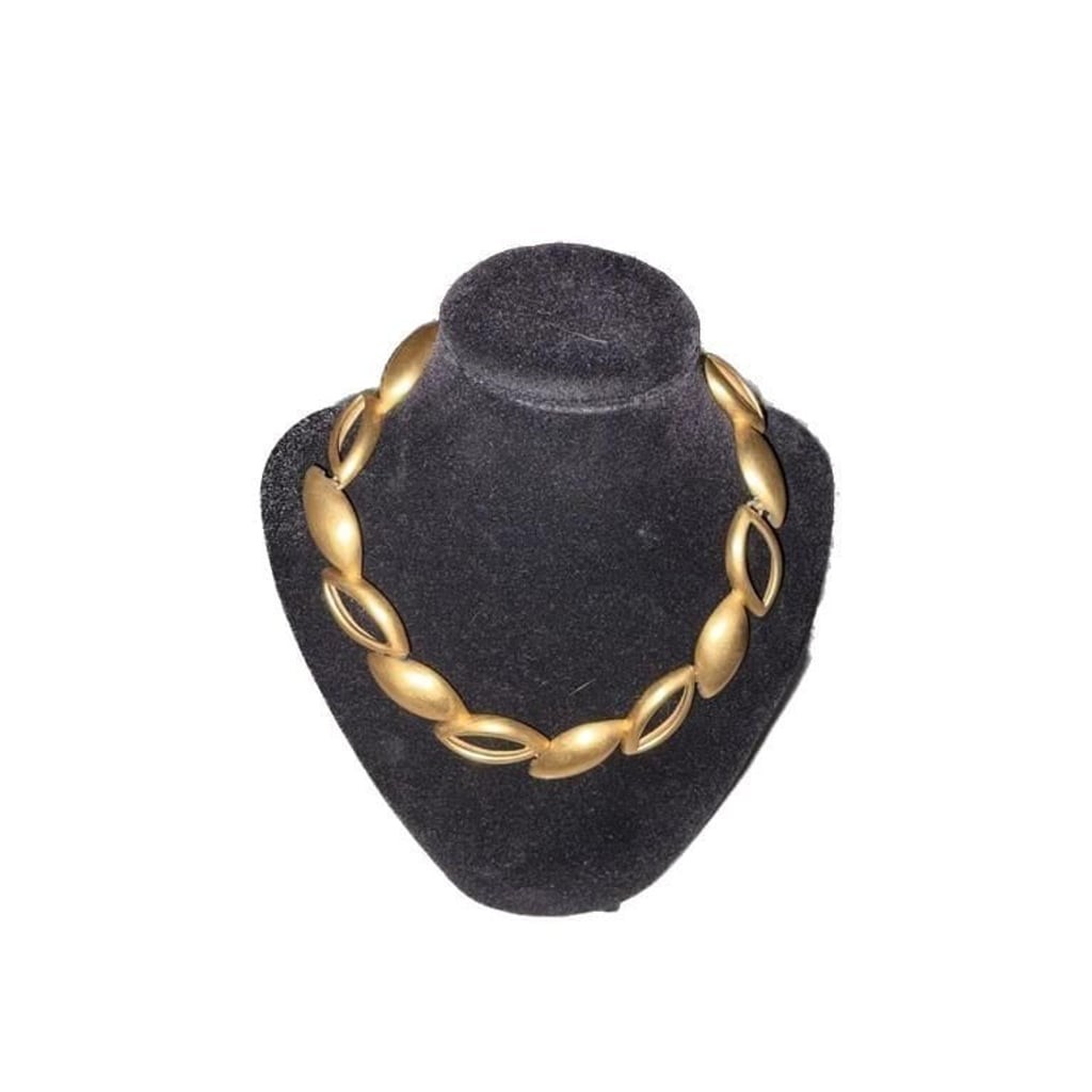Vintage Monet Gold Tone Brushed Matte Finish Link Choker Necklace
