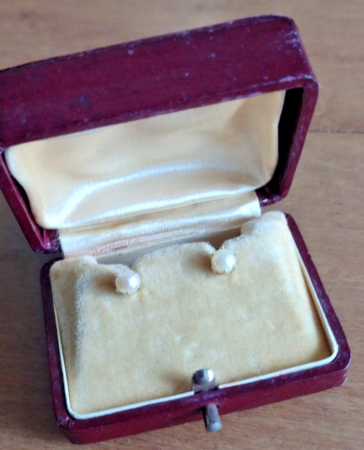 ANTIQUE Victorian BDA 10K Gold 4mm Cultured Pearl Threaded Post Pierced EARRINGS