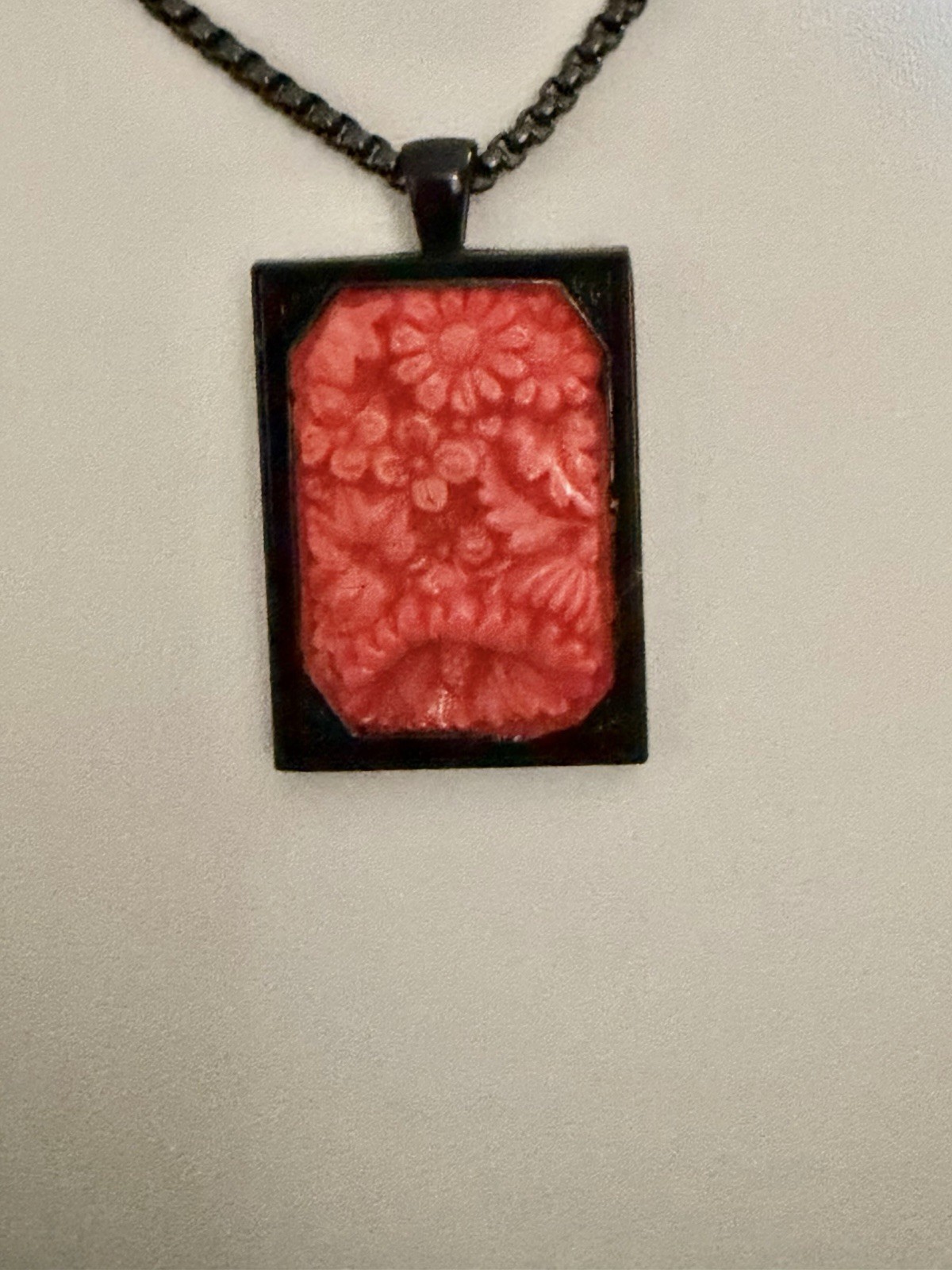 Art Deco Upcycled Bohemian Molded Coral Flowers Glass Black Rim Pendant Necklace