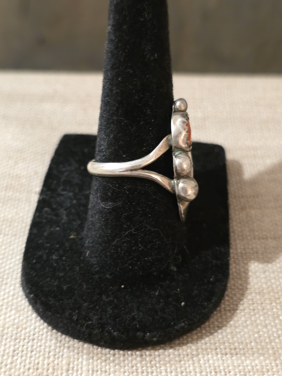 Vintage Sterling Handmade Native American Coral Stone Ring size 6 3/4