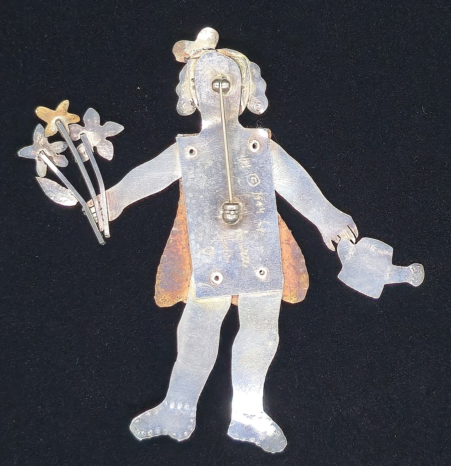 Vtg Signed 1994 Danielle Berlin Mixed Metal Girl Gardener Flowers Brooch Pin