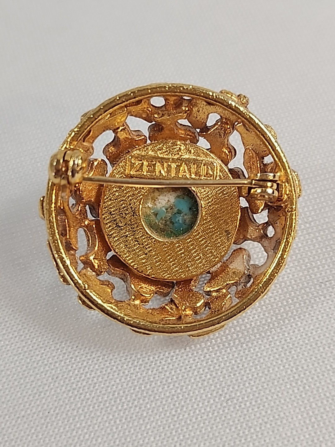 VTG Signed Zentall Antiqued Gold Tone Brooch Pin Stone Cabochon